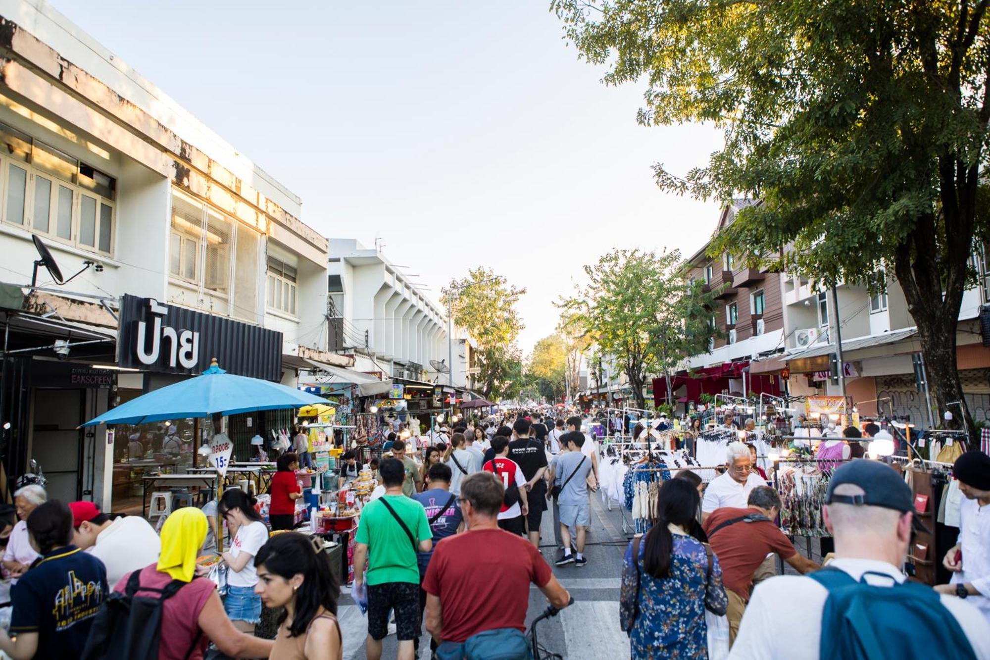 The Experience Walking Street Chiang Mai Hotel Luaran gambar