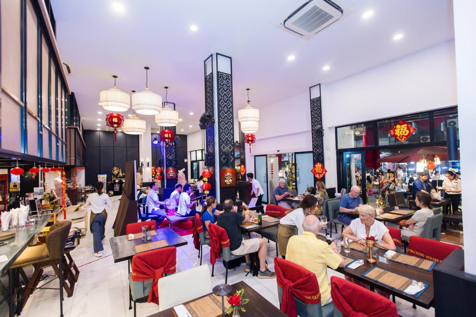 The Experience Walking Street Chiang Mai Hotel Luaran gambar
