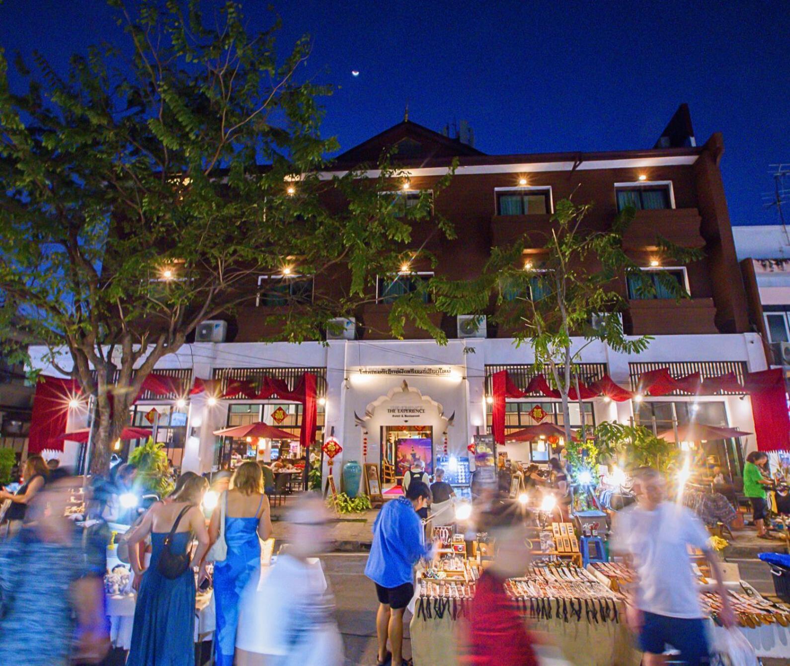 The Experience Walking Street Chiang Mai Hotel Luaran gambar